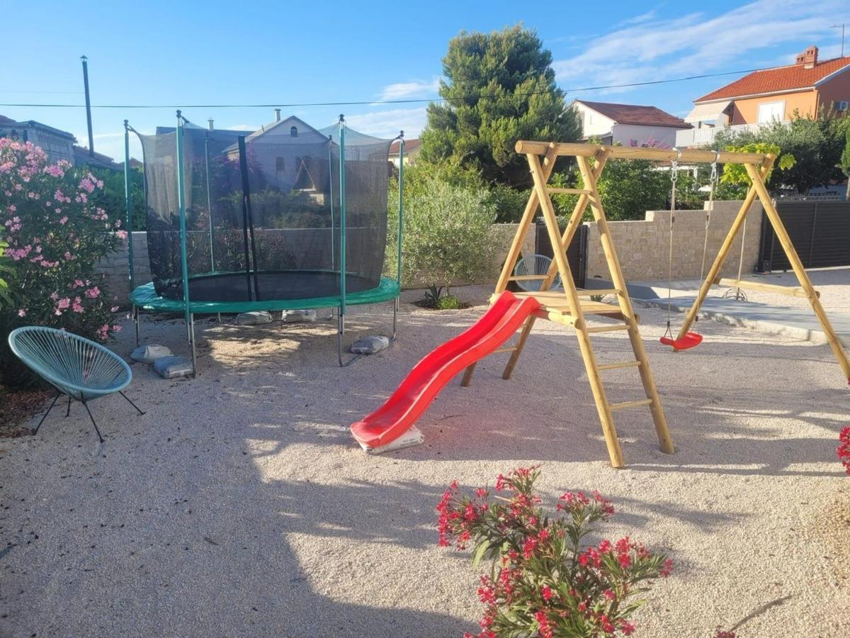 Haus Dalmatia With Heated Pool Bibinje Exterior foto