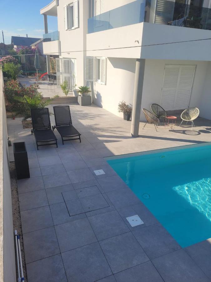 Haus Dalmatia With Heated Pool Bibinje Exterior foto