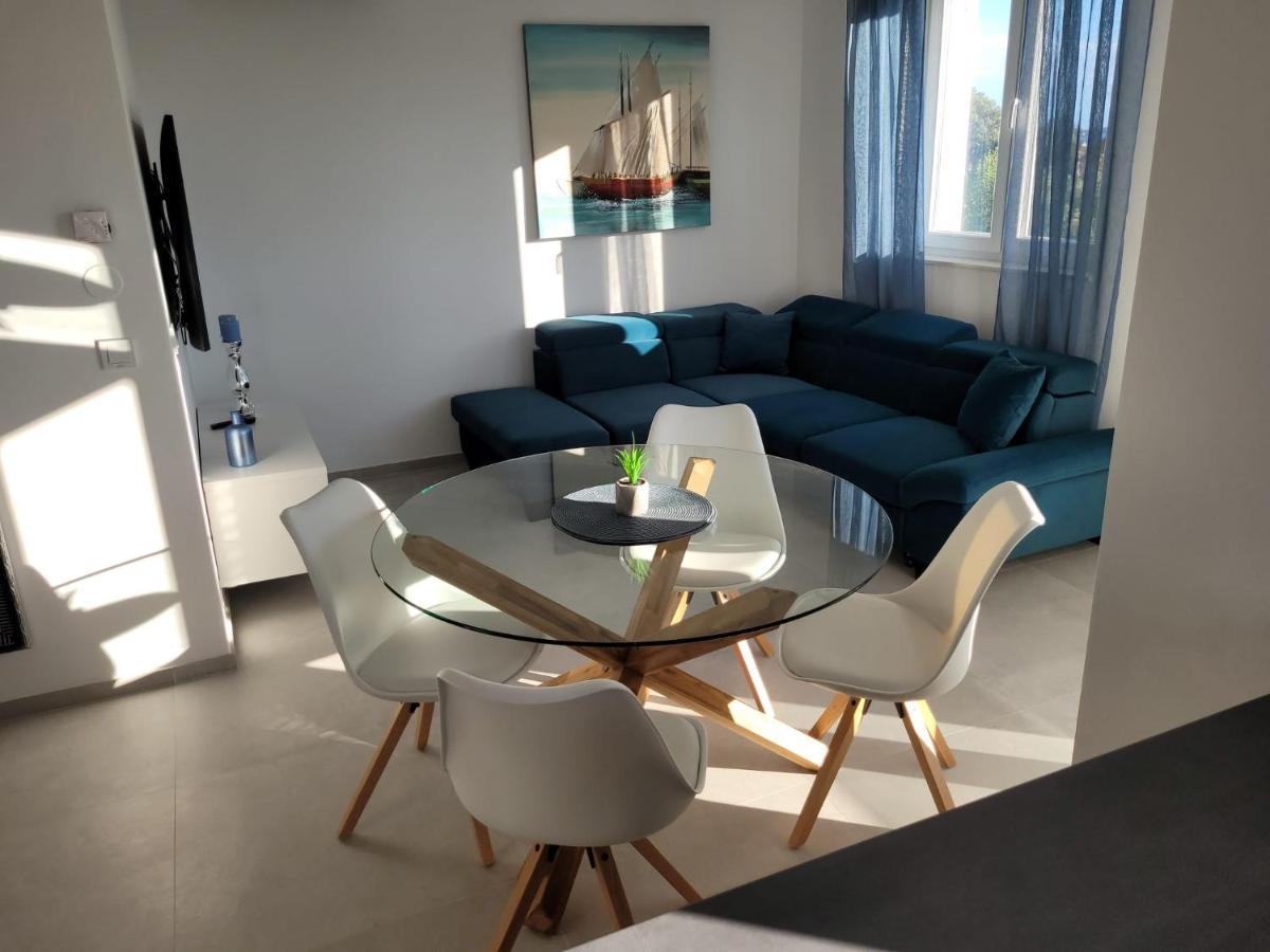 Haus Dalmatia With Heated Pool Bibinje Exterior foto