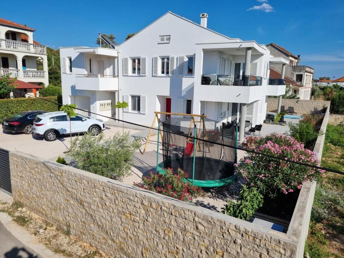 Haus Dalmatia With Heated Pool Bibinje Exterior foto