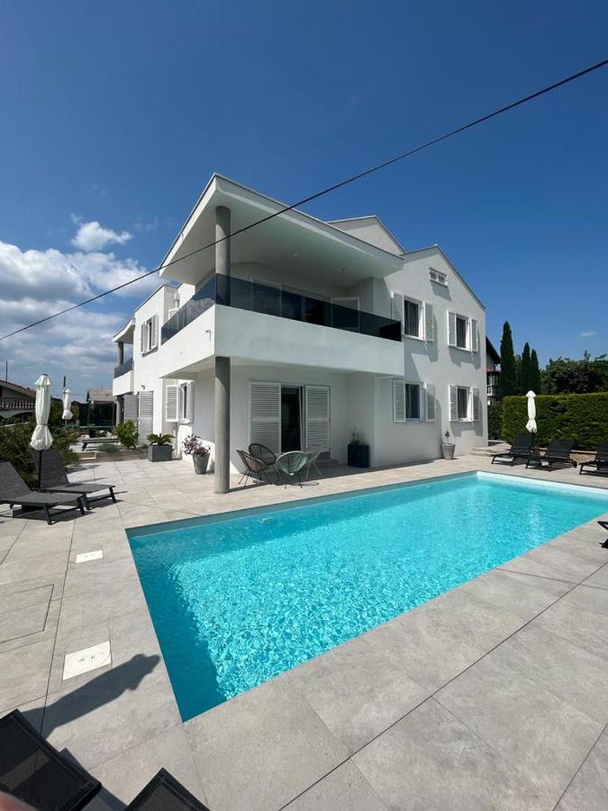 Haus Dalmatia With Heated Pool Bibinje Exterior foto