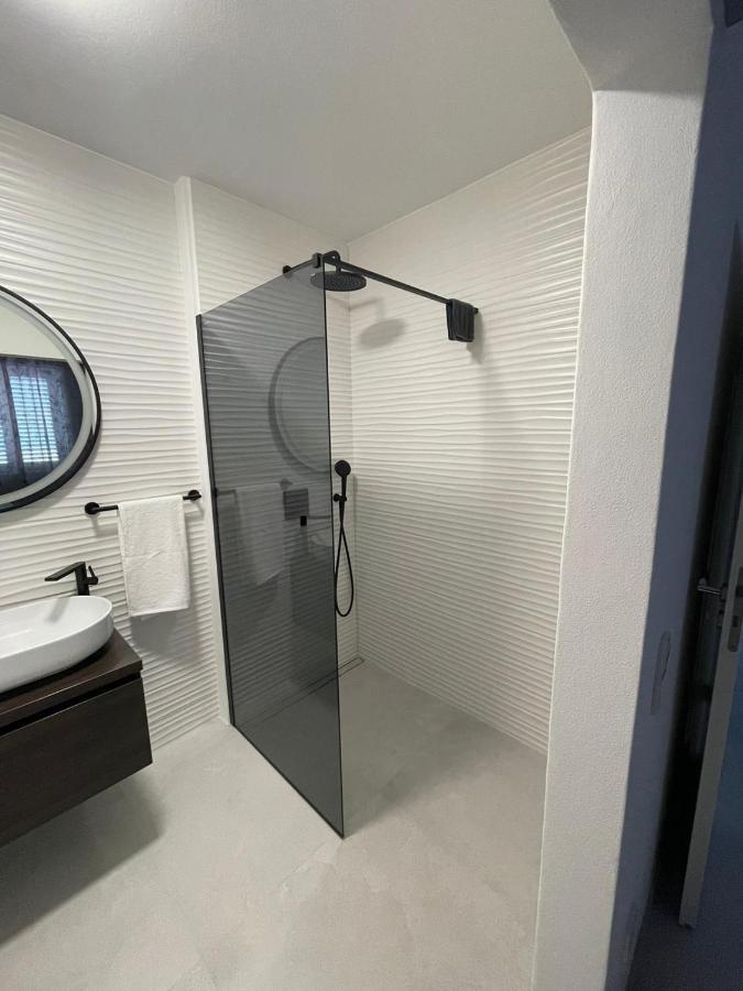 Haus Dalmatia With Heated Pool Bibinje Exterior foto
