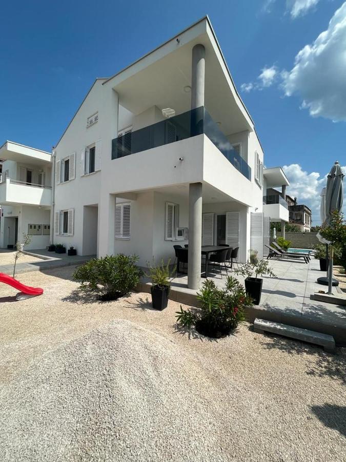Haus Dalmatia With Heated Pool Bibinje Exterior foto