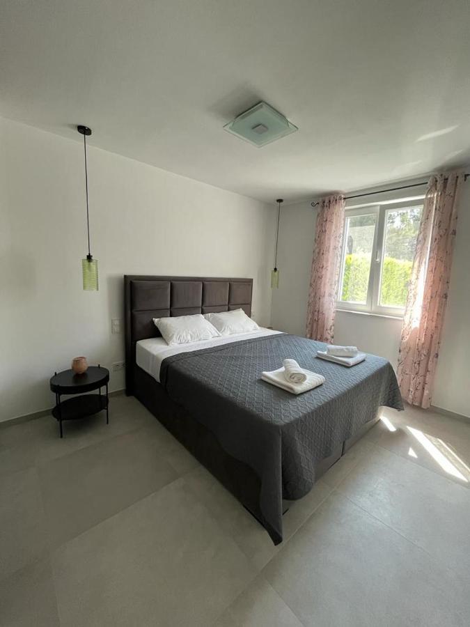 Haus Dalmatia With Heated Pool Bibinje Exterior foto