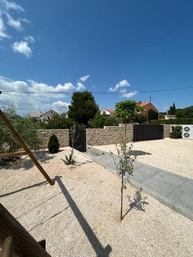 Haus Dalmatia With Heated Pool Bibinje Exterior foto