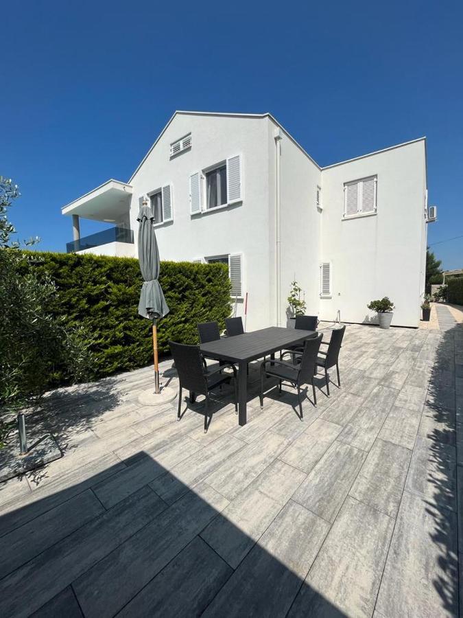 Haus Dalmatia With Heated Pool Bibinje Exterior foto