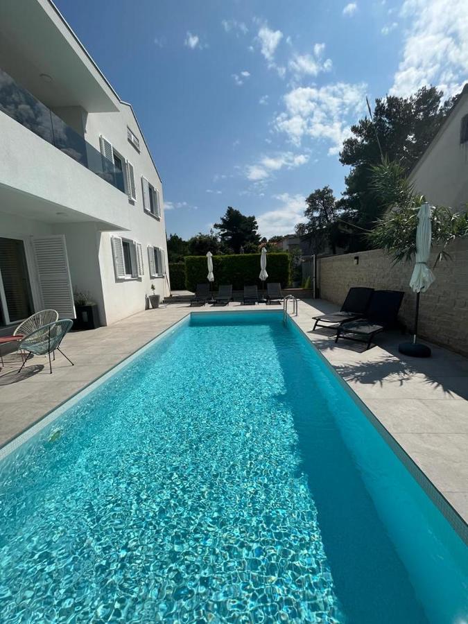 Haus Dalmatia With Heated Pool Bibinje Exterior foto